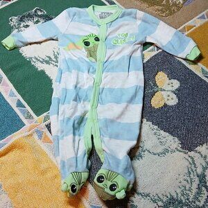 Star Wars 3-6M Infant Baby Mandalorian Yoda Onesie Footies Happy Threads